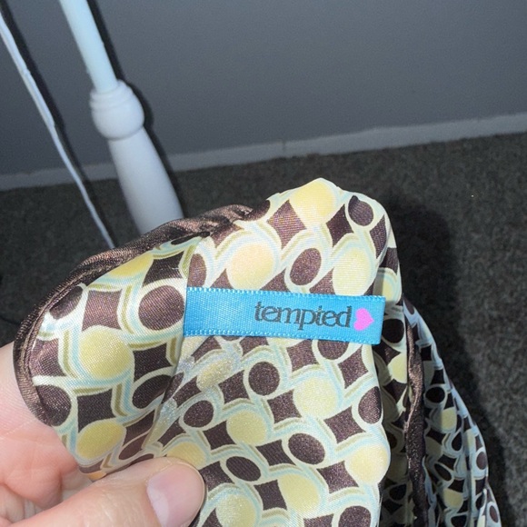 Tempted Geometric Top - Picture 4 of 5